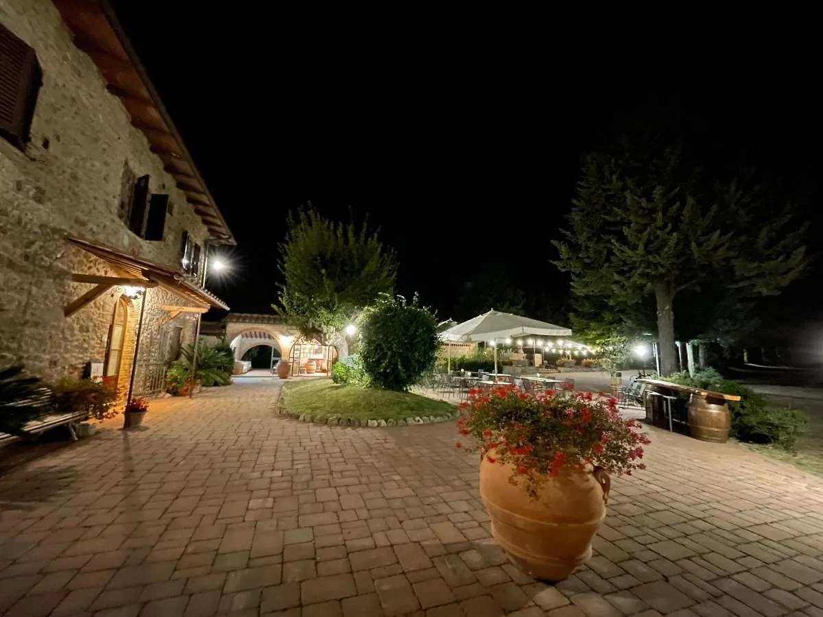 Il Colombaio Winery & Rooms Monteriggioni Italy