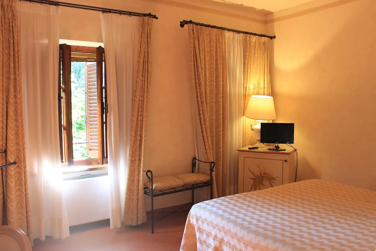 Il Colombaio Winery & Rooms Monteriggioni 0*,  Italy