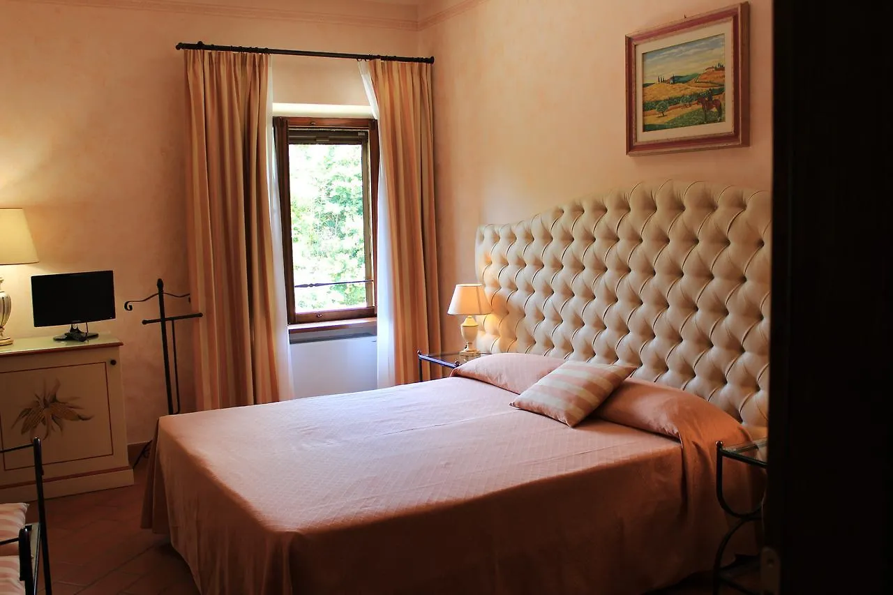 Il Colombaio Winery & Rooms Monteriggioni 0*,  Italy