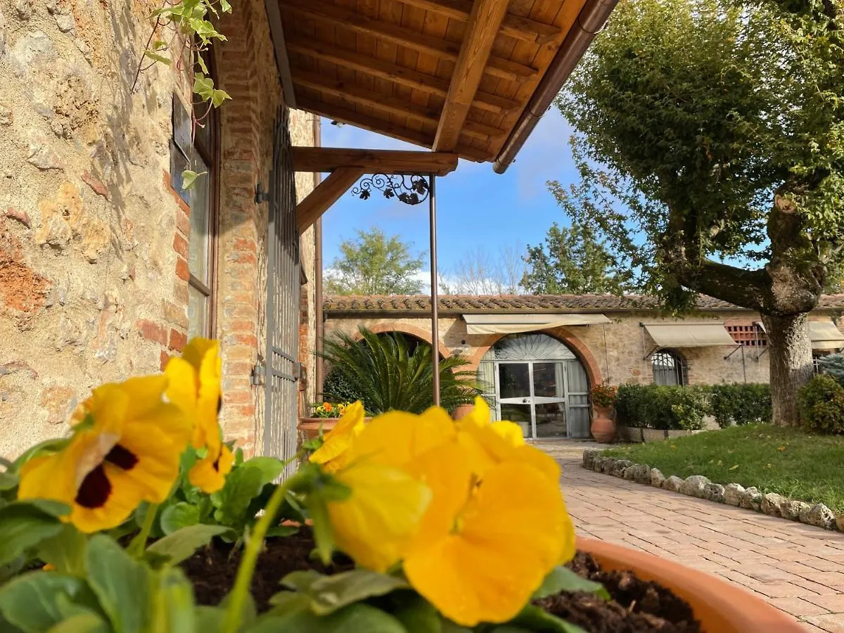 Il Colombaio Winery & Rooms Monteriggioni Farm stay