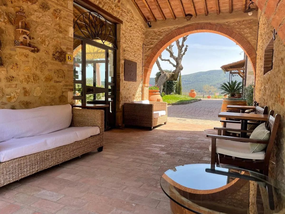 Il Colombaio Winery & Rooms Monteriggioni Farm stay