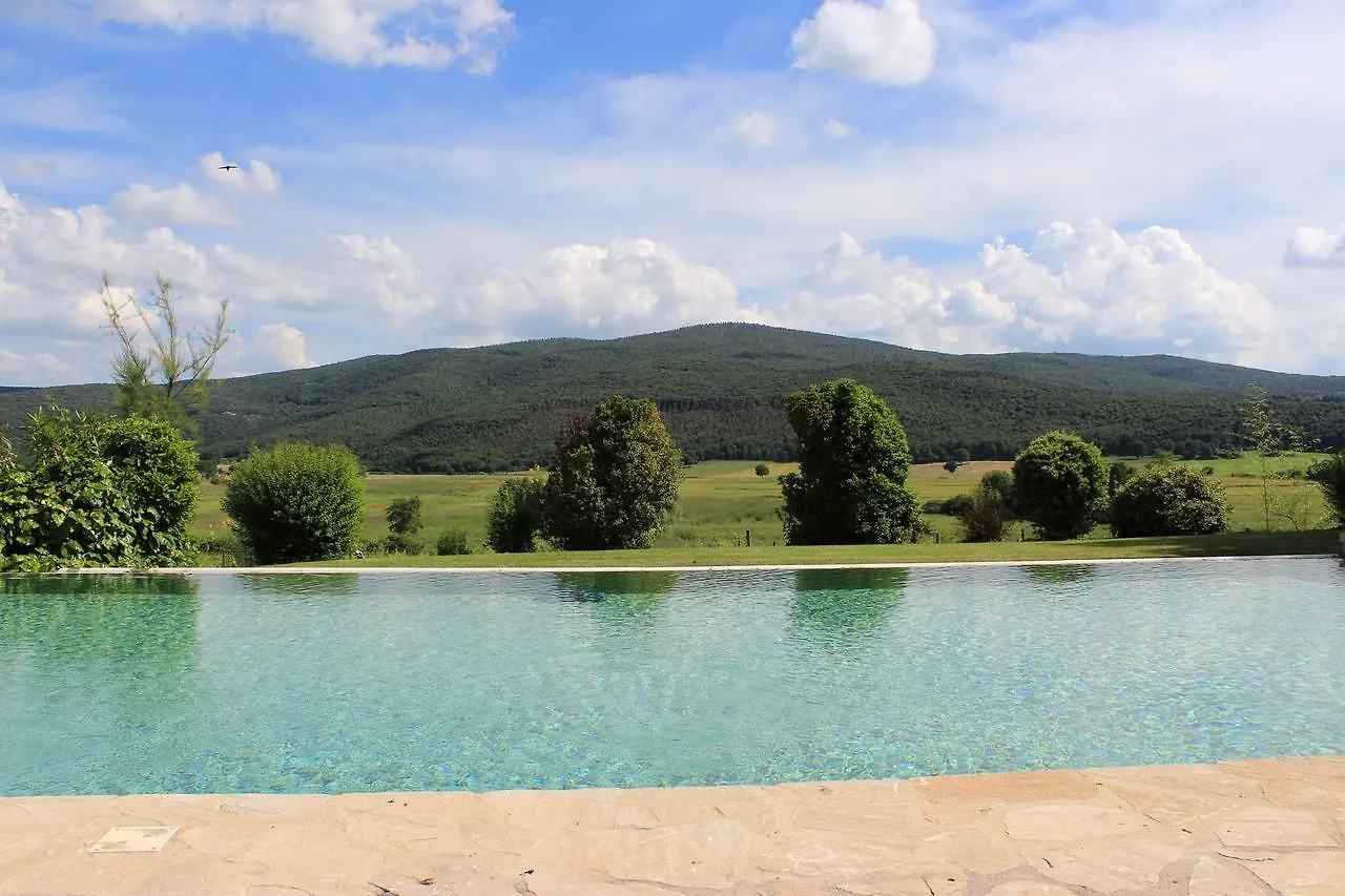 Farm stay Il Colombaio Winery & Rooms Monteriggioni Italy